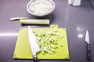 caldo casero de pescado o fumet | cocinas