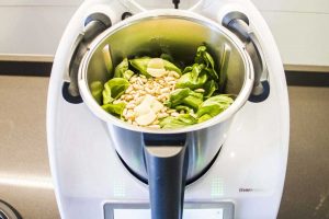 salsa pesto de albahaca con pi ones | cocinas salsa pesto de albahaca con pi ones | cocinas